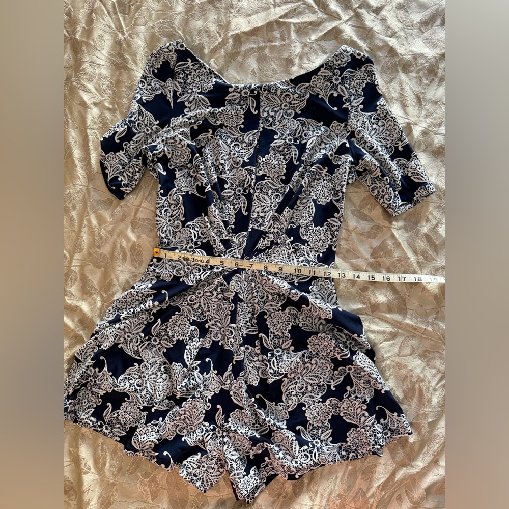 Forever 21 Blue and White Floral Romper